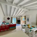Belvedere Menaggio-4 Luxury Homes-by Italian Casa Paradiso, Apartmento Belvedere, Woon Belvedere Penthouse, Vh Bella Vista