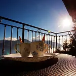 Belvedere Menaggio-4 Luxury Homes-by Italian Casa Paradiso, Apartmento Belvedere, Woon Belvedere Penthouse, Vh Bella Vista