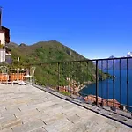 Belvedere Menaggio-4 Luxury Homes-by Italian Casa Paradiso, Apartmento Belvedere, Woon Belvedere Penthouse, Vh Bella Vista Menaggio