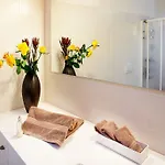 Belvedere Menaggio-4 Luxury Homes-by Italian Casa Paradiso, Apartmento Belvedere, Woon Belvedere Penthouse, Vh Bella Vista