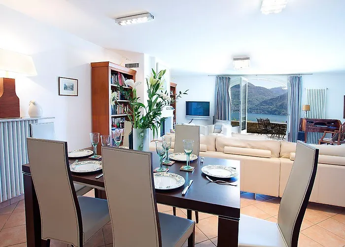 Belvedere Menaggio-4 Luxury Homes-by Italian Casa Paradiso, Apartmento Belvedere, Woon Belvedere Penthouse, Vh Bella Vista