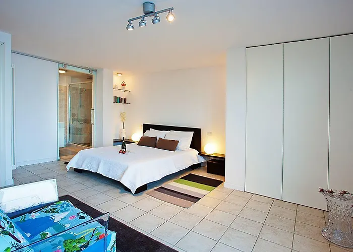 Belvedere Menaggio-4 Luxury Homes-by Italian Casa Paradiso, Apartmento Belvedere, Woon Belvedere Penthouse, Vh Bella Vista Menaggio