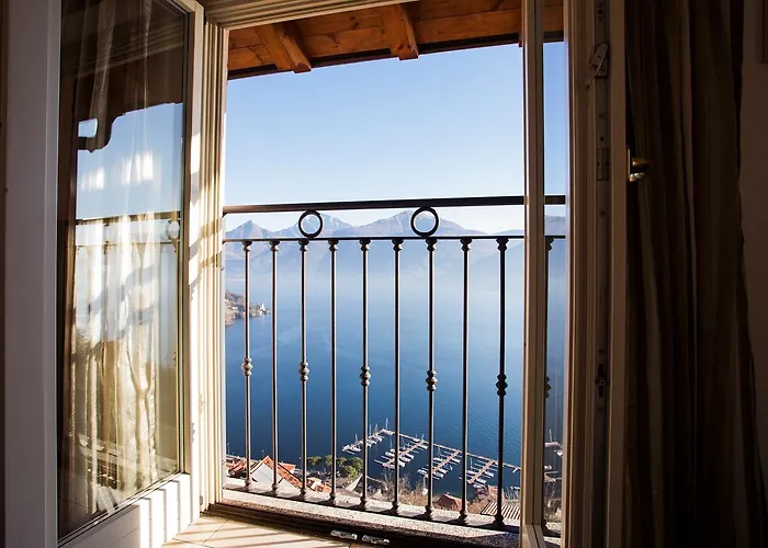 Apartman Belvedere Menaggio-4 Luxury Homes-by Italian Casa Paradiso, Apartmento Belvedere, Woon Belvedere Penthouse, Vh Bella Vista *