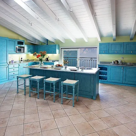 Belvedere Menaggio-4 Luxury Homes-by Italian Casa Paradiso, Apartmento Belvedere, Woon Belvedere Penthouse, Vh Bella Vista Apartamento Menaggio