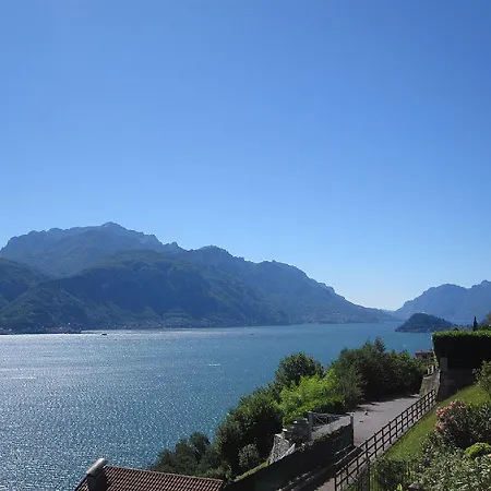 Belvedere Menaggio-4 Luxury Homes-by Italian Casa Paradiso, Apartmento Belvedere, Woon Belvedere Penthouse, Vh Bella Vista * Menaggio