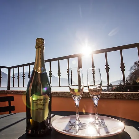 Apartamento Belvedere Menaggio-4 Luxury Homes-by Italian Casa Paradiso, Apartmento Belvedere, Woon Belvedere Penthouse, Vh Bella Vista *