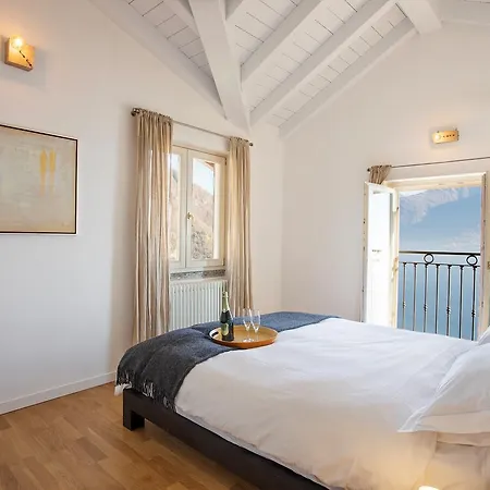 Belvedere Menaggio-4 Luxury Homes-by Italian Casa Paradiso, Apartmento Belvedere, Woon Belvedere Penthouse, Vh Bella Vista *