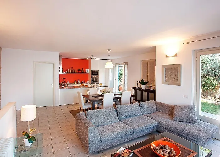 Belvedere Menaggio-4 Luxury Homes-by Italian Casa Paradiso, Apartmento Belvedere, Woon Belvedere Penthouse, Vh Bella Vista Appartement *