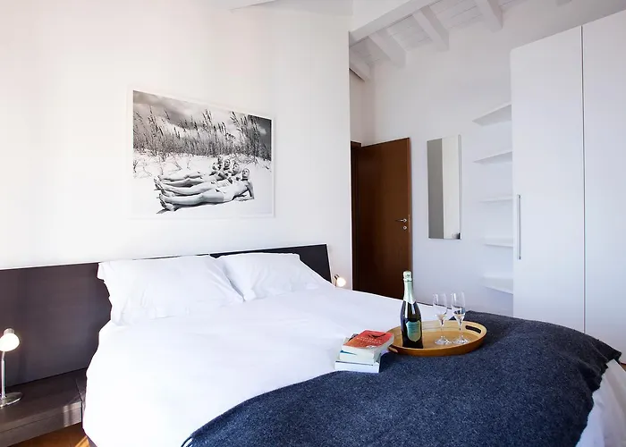 Belvedere Menaggio-4 Luxury Homes-by Italian Casa Paradiso, Apartmento Belvedere, Woon Belvedere Penthouse, Vh Bella Vista Appartement *