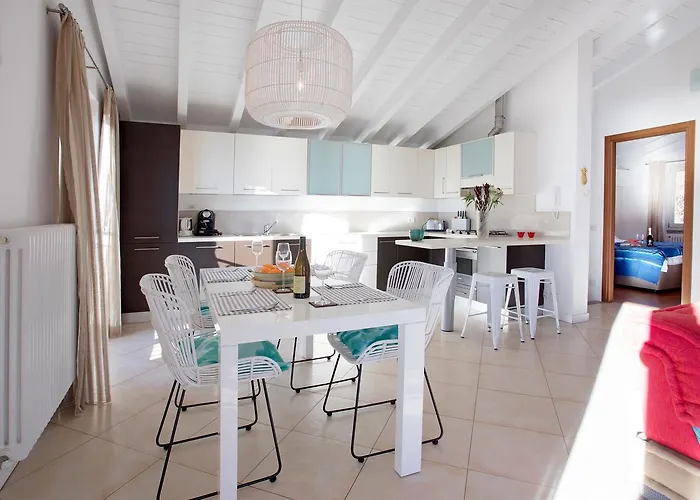 Belvedere Menaggio-4 Luxury Homes-by Italian Casa Paradiso, Apartmento Belvedere, Woon Belvedere Penthouse, Vh Bella Vista Appartement