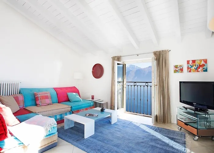 Belvedere Menaggio-4 Luxury Homes-by Italian Casa Paradiso, Apartmento Belvedere, Woon Belvedere Penthouse, Vh Bella Vista Appartement