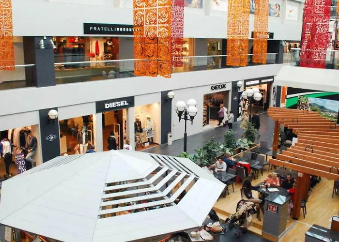 Belvedere Menaggio-4 Luxury Homes-by Italian Casa Paradiso, Apartmento Belvedere, Woon Belvedere Penthouse, Vh Bella Vista Appartement *