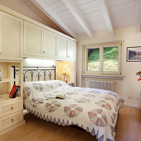 アパート Belvedere Menaggio-4 Luxury Homes-by Italian Casa Paradiso, Apartmento Belvedere, Woon Belvedere Penthouse, Vh Bella Vista *