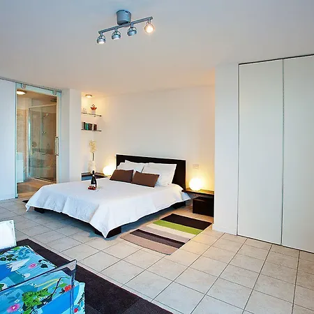 Belvedere Menaggio-4 Luxury Homes-by Italian Casa Paradiso, Apartmento Belvedere, Woon Belvedere Penthouse, Vh Bella Vista מנאג'יו