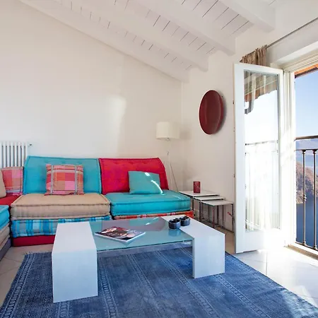 Belvedere Menaggio-4 Luxury Homes-by Italian Casa Paradiso, Apartmento Belvedere, Woon Belvedere Penthouse, Vh Bella Vista מנאג'יו