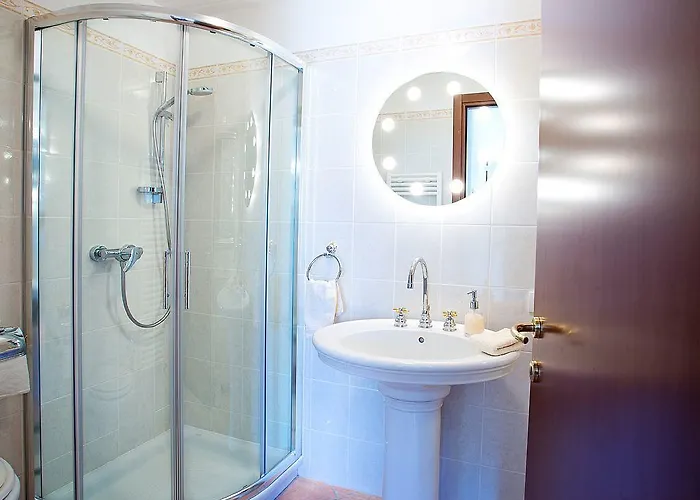 Belvedere Menaggio-4 Luxury Homes-by Italian Casa Paradiso, Apartmento Belvedere, Woon Belvedere Penthouse, Vh Bella Vista Менаджо